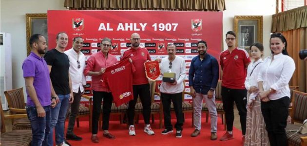 الأهلي يعلن رحيل المدير الفني لقطاع الناشئين مايكل بروكيتش